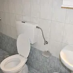Fotini's 2 Торони
