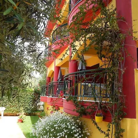 Fotini's 2 Apartment
