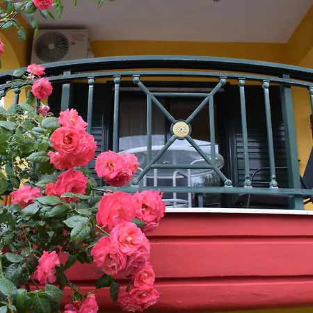 Fotini's 2 Apartment *