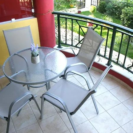 Fotini's 2 Apartment